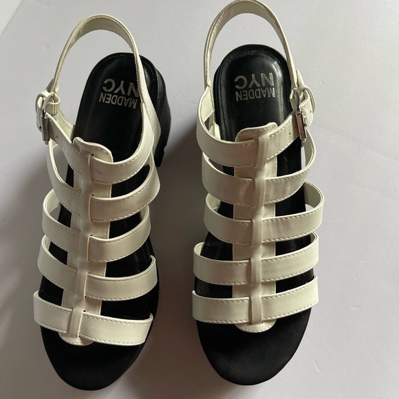 Steve Madden Black and White Platform Sandals - Picture 2 of 8